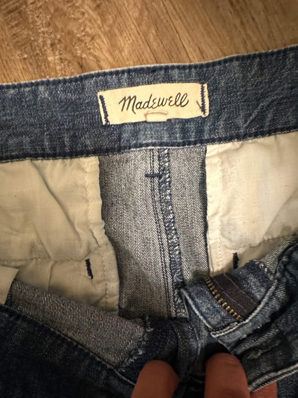 Madewell Mid-Blue Denim Jeans - Picture 2 of 3